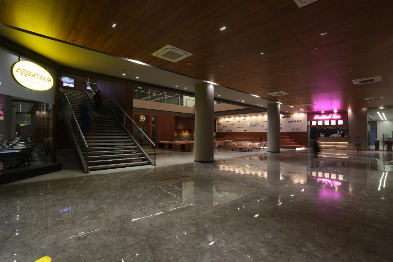 Ymca International Centre Hotel Ahmedabad Exterior photo